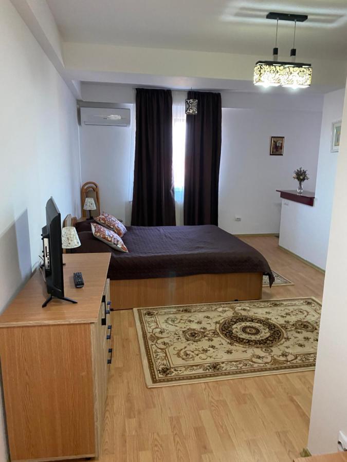 Отель Casa Veldoni Branesti Экстерьер фото