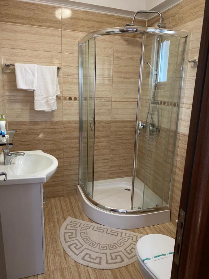 Отель Casa Veldoni Branesti Экстерьер фото